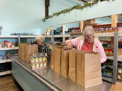 Damien’s Pantry Volunteers