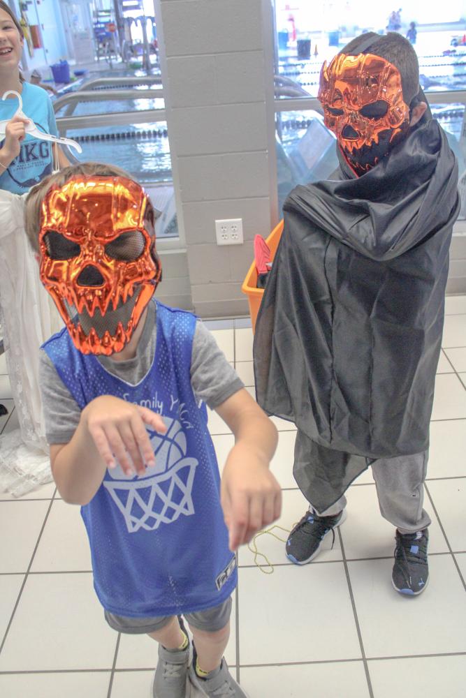 Lucas and Lincoln Hughes show how they'd move if they were monsters. Lucas and Lincoln Hughes show how they'd move if they were monsters.