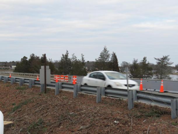 A car crosses from Wareham into Marion on the Route 6 bridge. Photos by Grace Roche