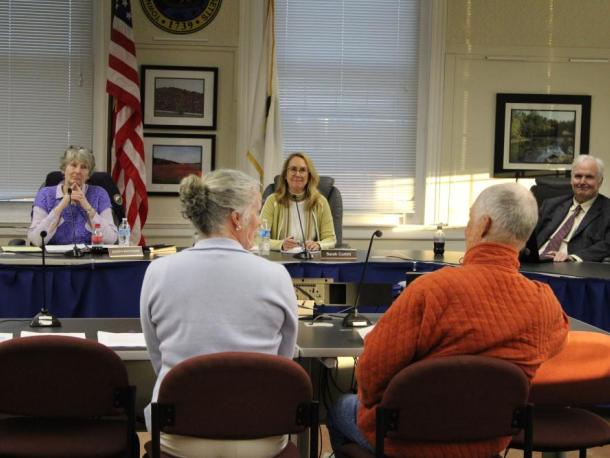 Amy Hartley-Matteson and Geoff Swett speak with the Select Board. Photo by Brandy Muz