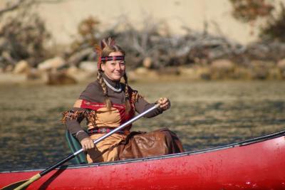 Paddling in style rounding the bend at Wickets Island. 