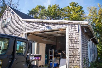 One of the budlings at the station is falling apart with insulation coming out. none