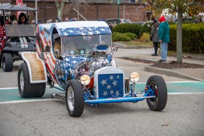 Even the cars got into the patriotic spirit.