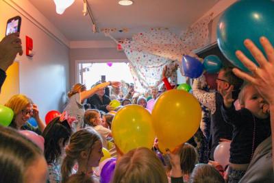 The balloons scattering post drop.