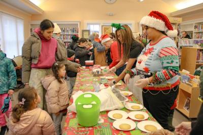 The library had cookie decorating for the children.