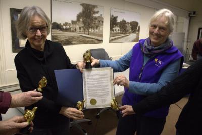 Jennifer Gady and Amanda Cobb... plus a dozen thumbs up. 