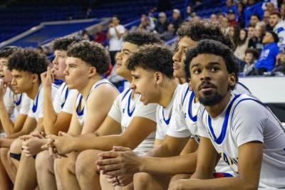 The boys watch the time tick down as the Vikings hold the lead.