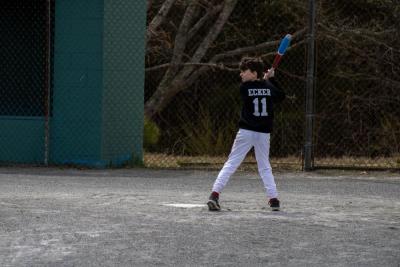 Mason Ecker readies to swing.