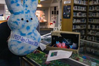 The Peep-les choice winner with its prize. 