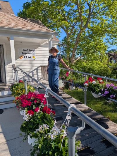 A flowering success. Photos source: Wareham Garden Club