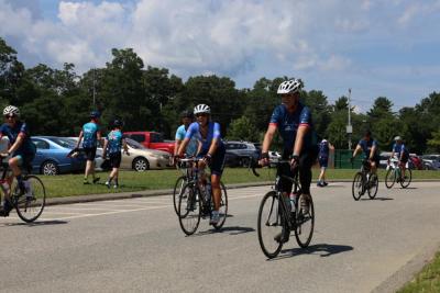 These riders were all smiles. 