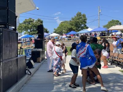 Festival-goers dance with John Miranda during his performance. Photo by Christian Uva