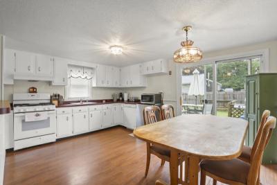 14 Standish Ave Wareham