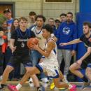 Monteiro makes a break towards the net. 