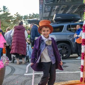 Four-year-old Arlando Dossantos III pulls out his sweetest dance moves as Willy Wonka. Photos by Bobby Grady none