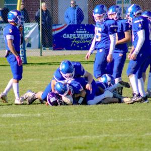 The Vikings make a successful tackle on a Canalman. 