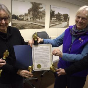 Jennifer Gady and Amanda Cobb... plus a dozen thumbs up. 