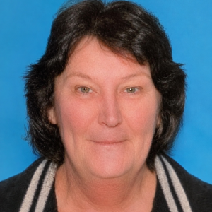 Dorothy E. Tracey, 77