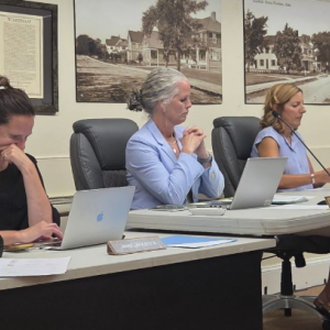 Superintendent Amy Hartley-Matteson presented her goals and entry plan to the school committee and its meeting Monday, Aug. 21. Photo by Tanvi Kulkarni